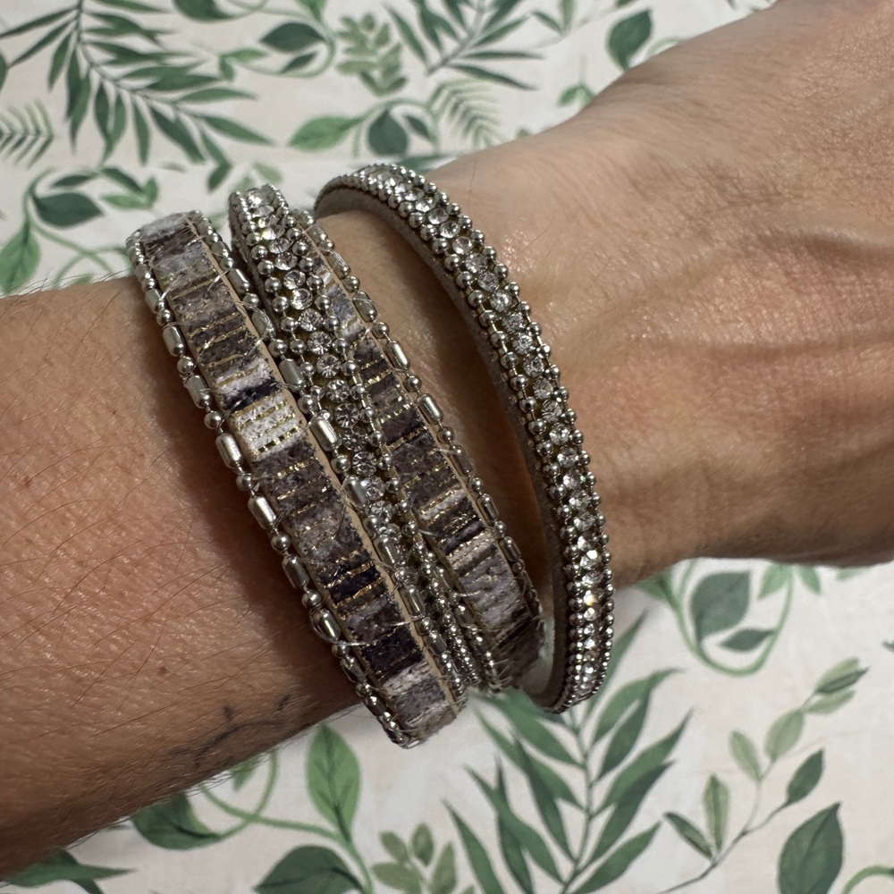Elegant Silver and Gray Women's Bracelet Set